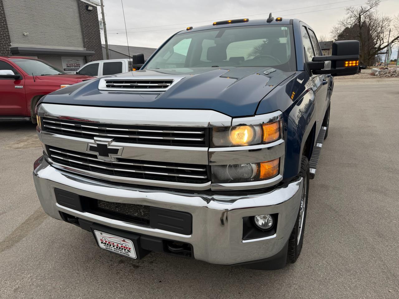 Chevrolet Silverado 2500HD 4WD Crew Cab 153.7" LT 2017