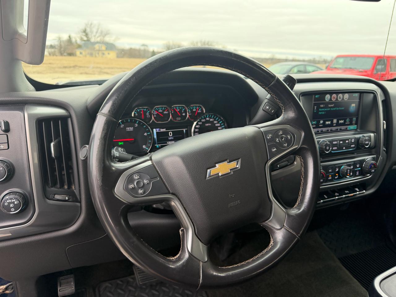 Chevrolet Silverado 2500HD 4WD Crew Cab 153.7" LT 2017