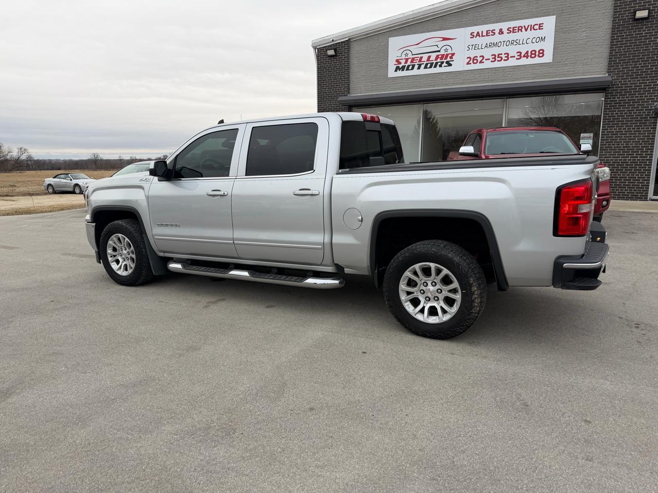 GMC Sierra 1500 4WD Crew Cab 143.5" SLE 2017