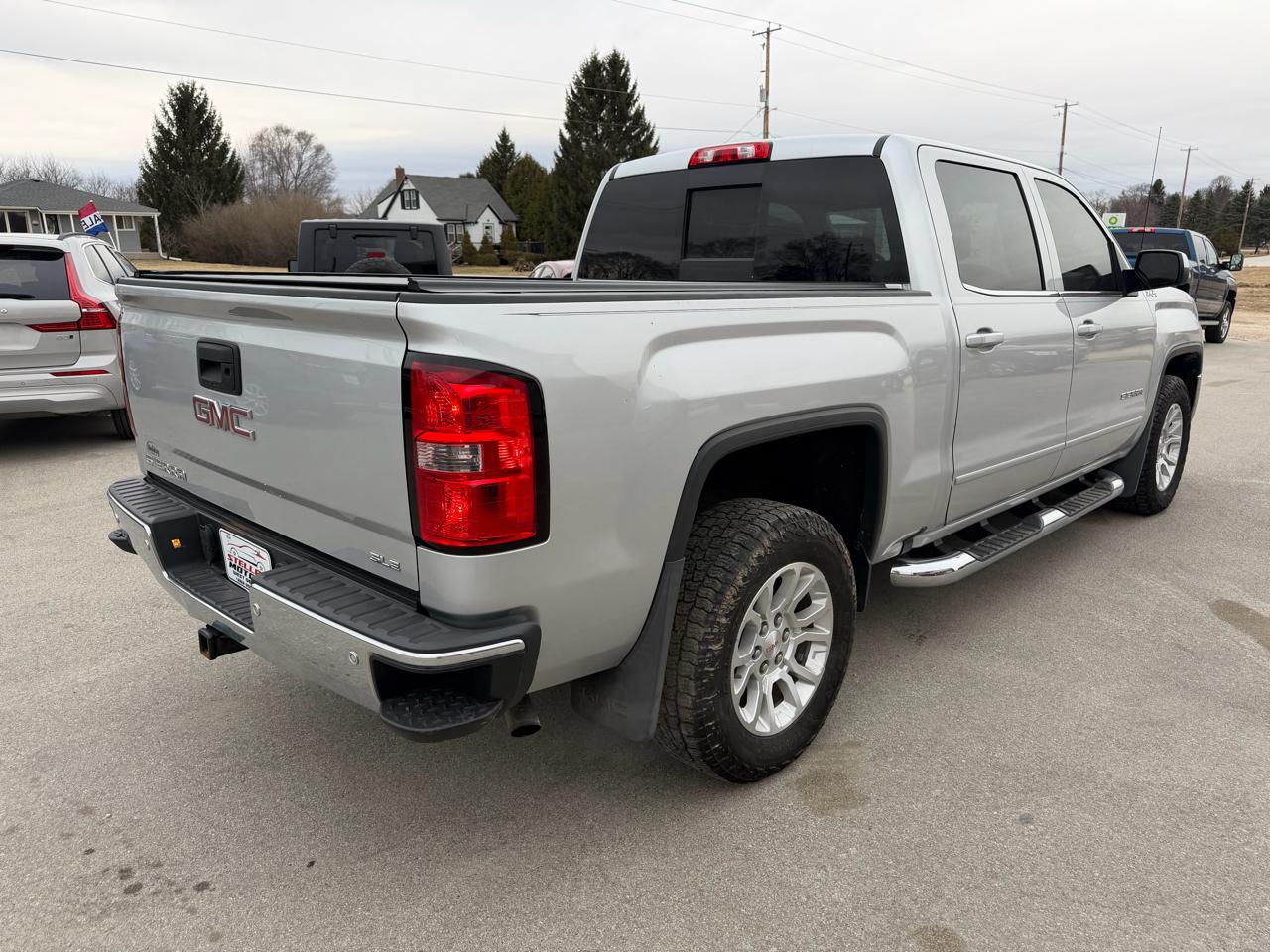 GMC Sierra 1500 4WD Crew Cab 143.5" SLE 2017