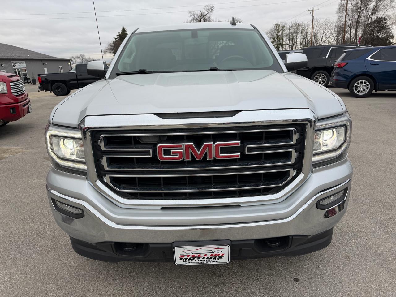 GMC Sierra 1500 4WD Crew Cab 143.5" SLE 2017