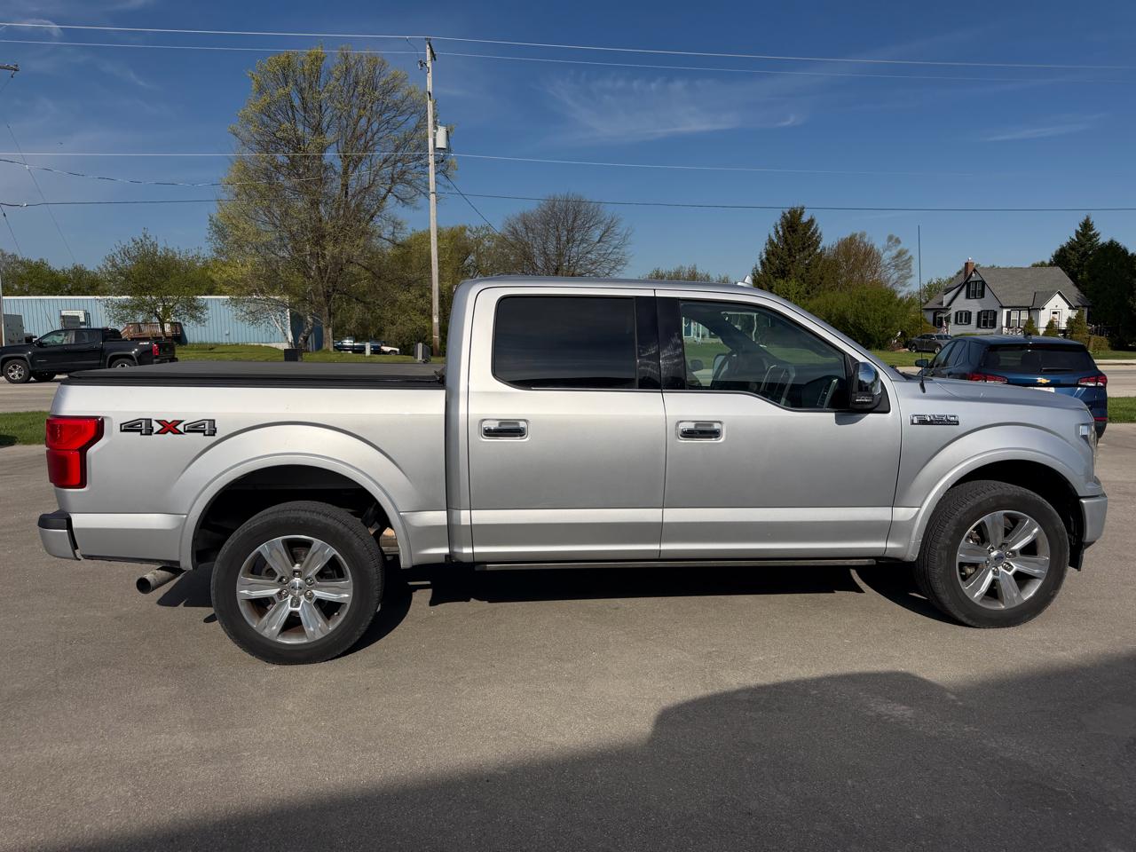 Ford F-150 Platinum SuperCrew 5.5-ft. Bed 4WD 2019