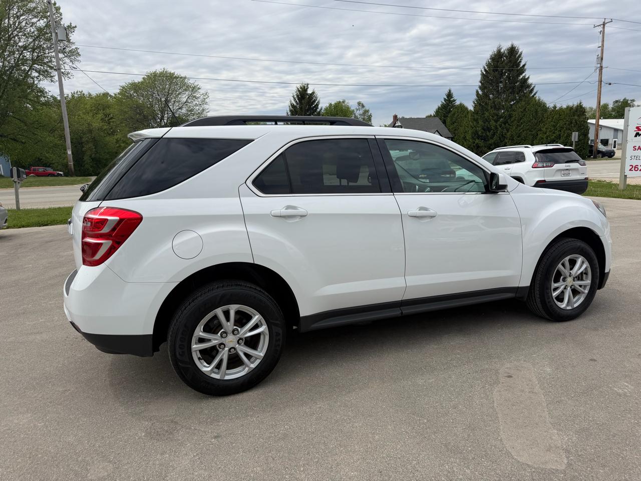 Chevrolet Equinox AWD 4dr LT w/1LT 2017