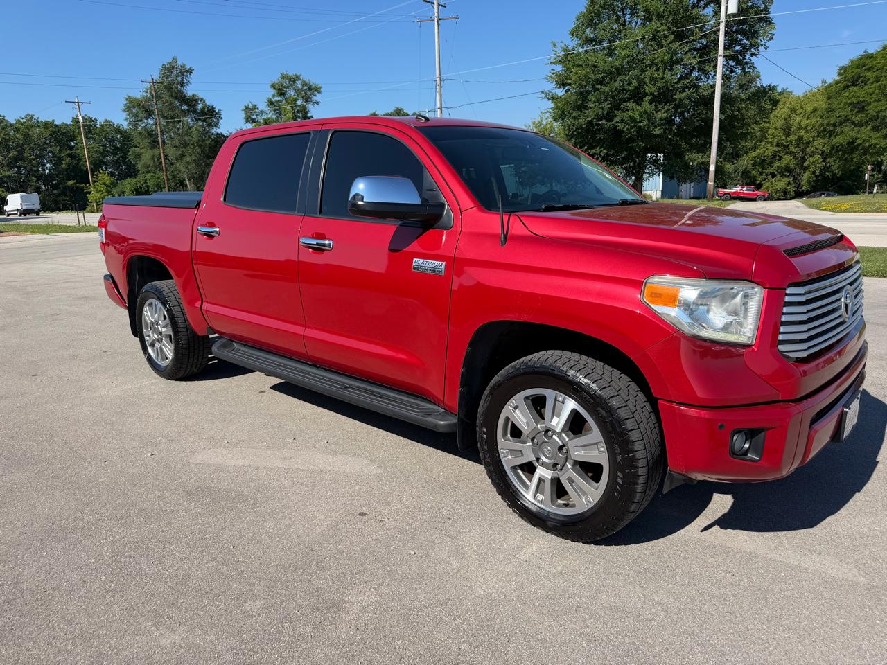 Toyota Tundra 4WD Truck CrewMax 5.7L FFV V8 6-Spd AT Platinum (Natl) 2014
