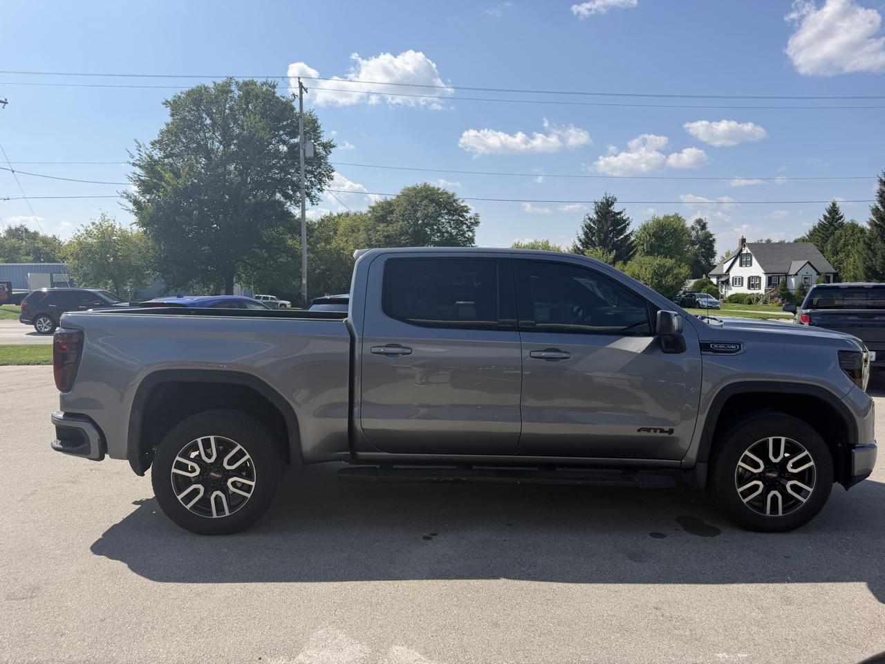 GMC Sierra 1500 4WD Crew Cab 147" AT4 2019