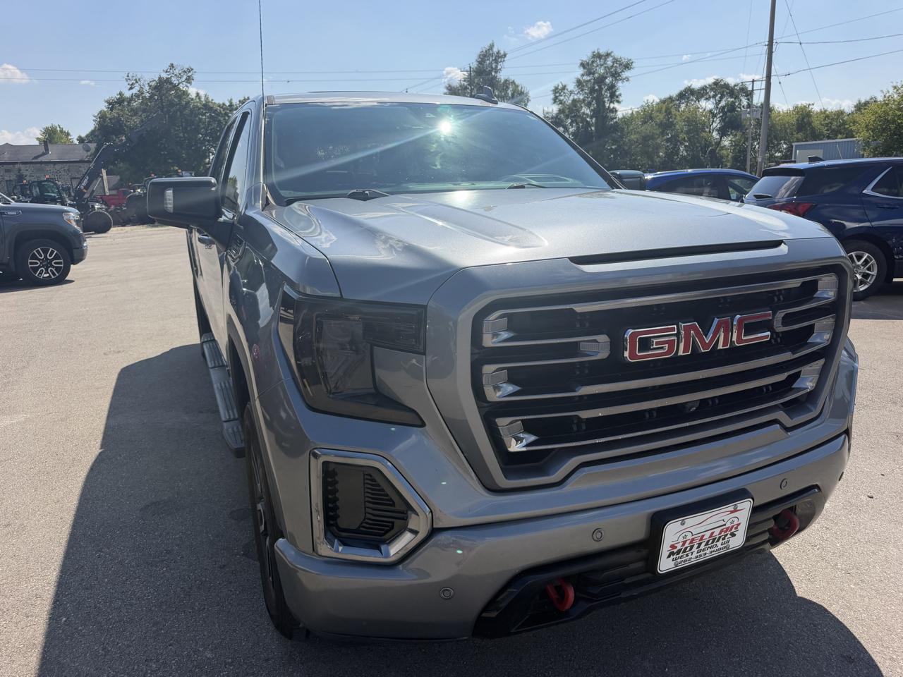 GMC Sierra 1500 4WD Crew Cab 147" AT4 2019