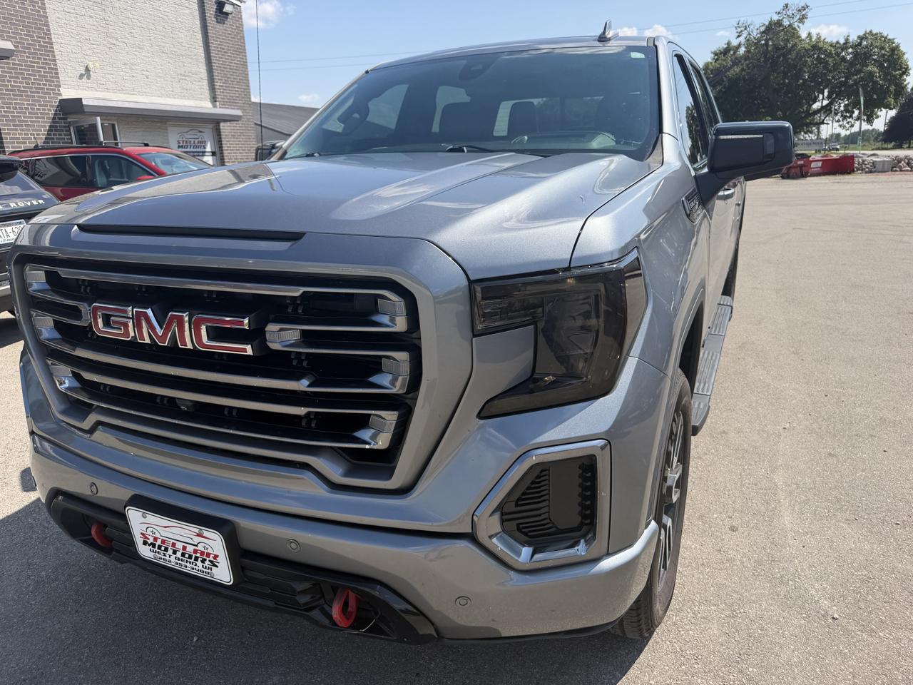 GMC Sierra 1500 4WD Crew Cab 147" AT4 2019