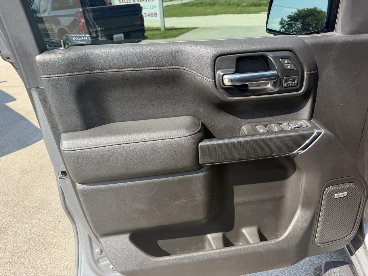 GMC Sierra 1500 4WD Crew Cab 147" AT4 2019