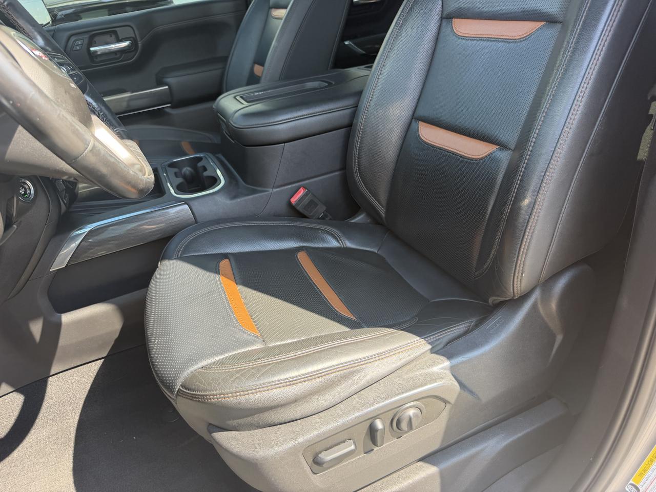 GMC Sierra 1500 4WD Crew Cab 147" AT4 2019