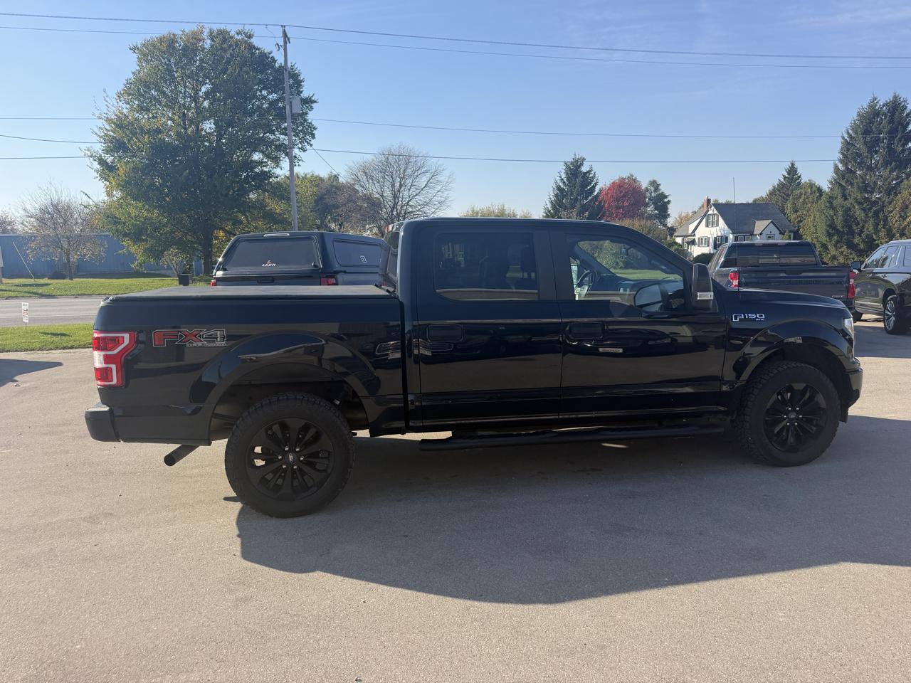 Ford F-150 4WD SuperCrew 150" XL 2019