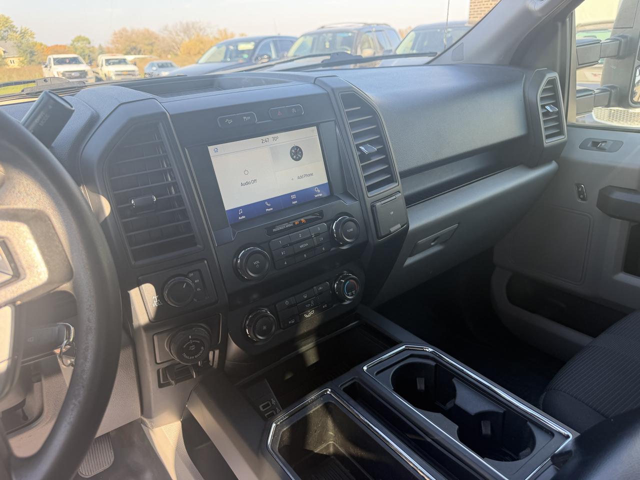 Ford F-150 4WD SuperCrew 150" XL 2019