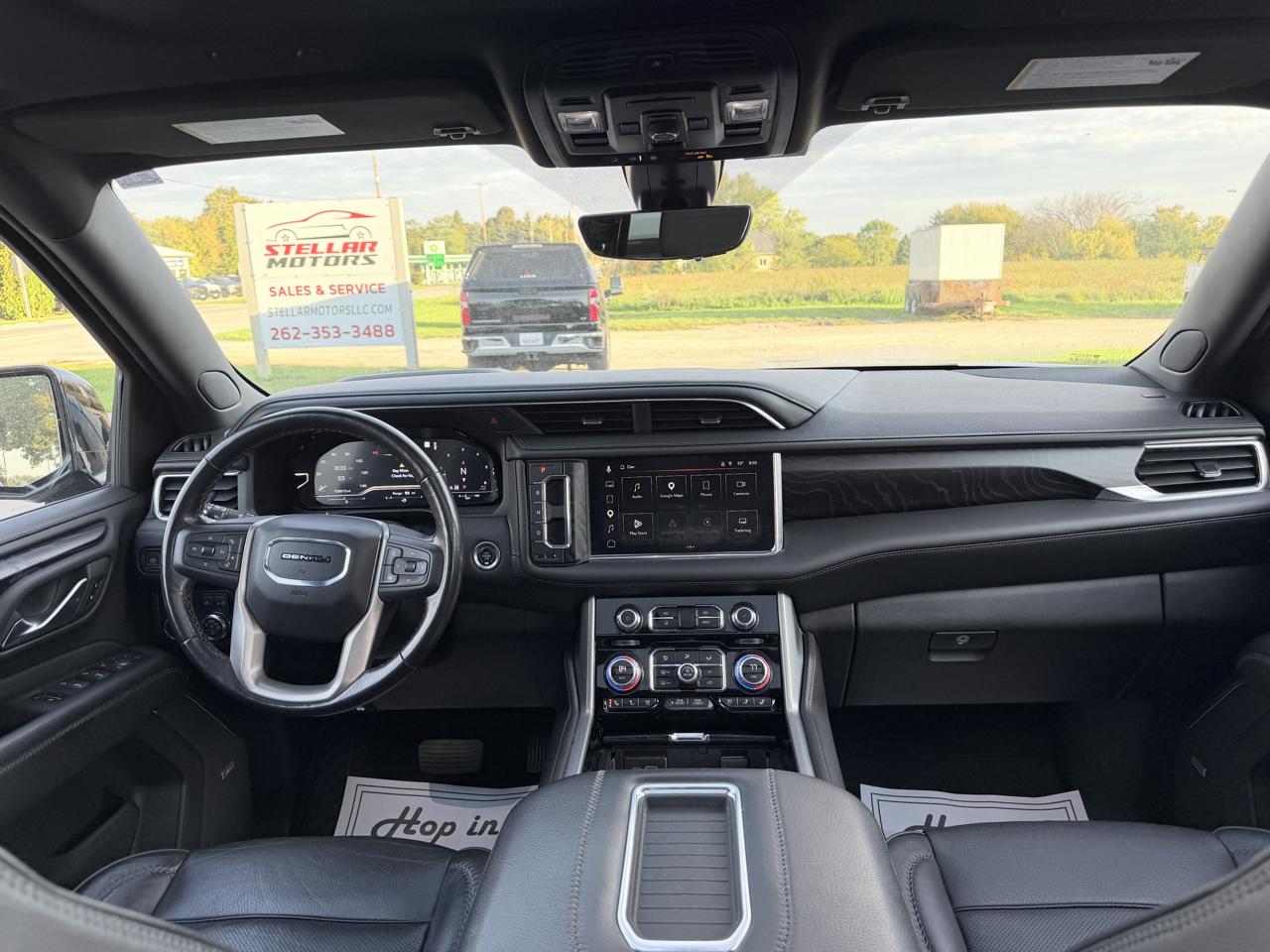 2022 GMC Yukon Denali - Photo 24