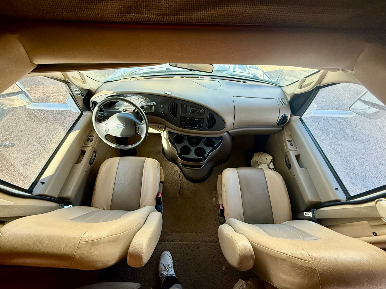 Ford Econoline E-450 2008