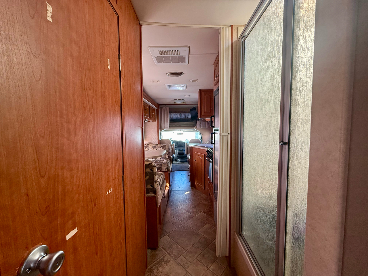 Ford Econoline E-450 2008