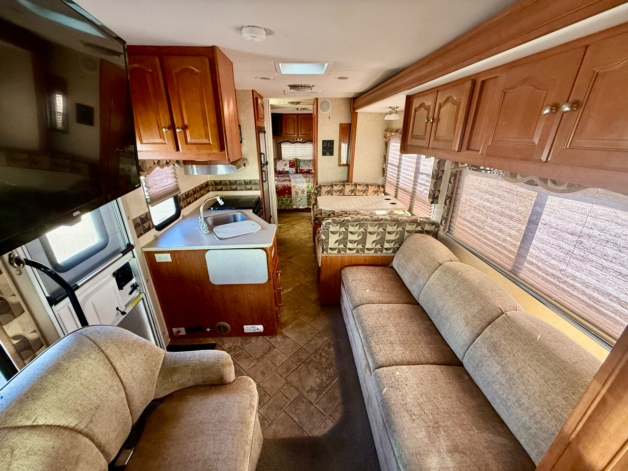 Ford Econoline E-450 2008