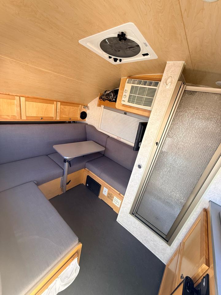 nuCamp RV’ Tab 320  2017