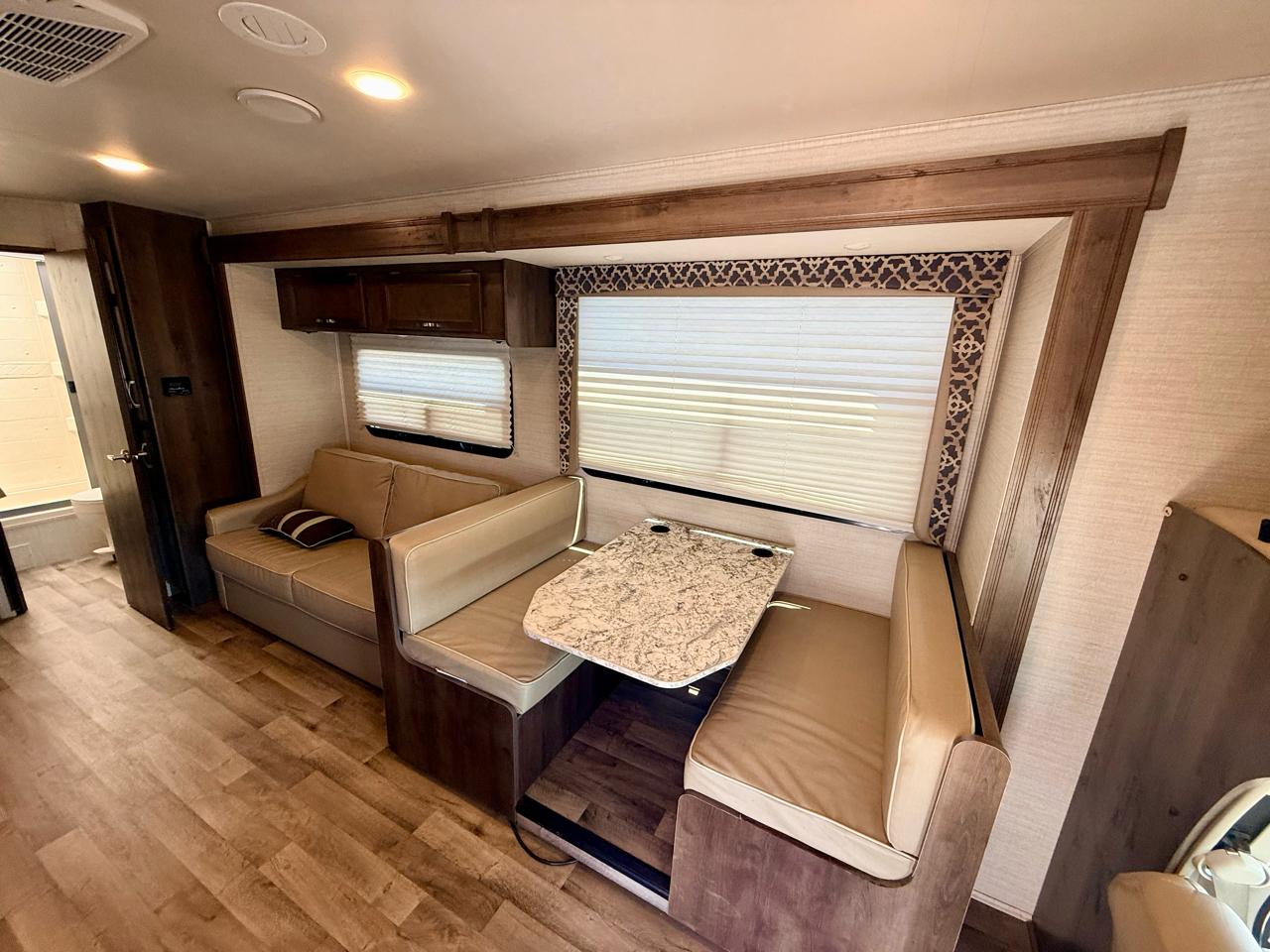 Jayco Redhawk  2018