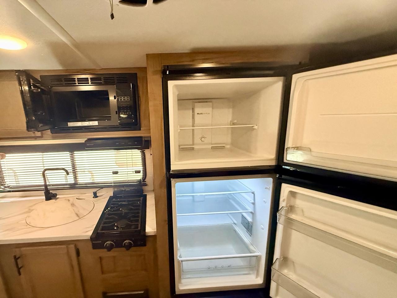 Forest River Cherokee  2025