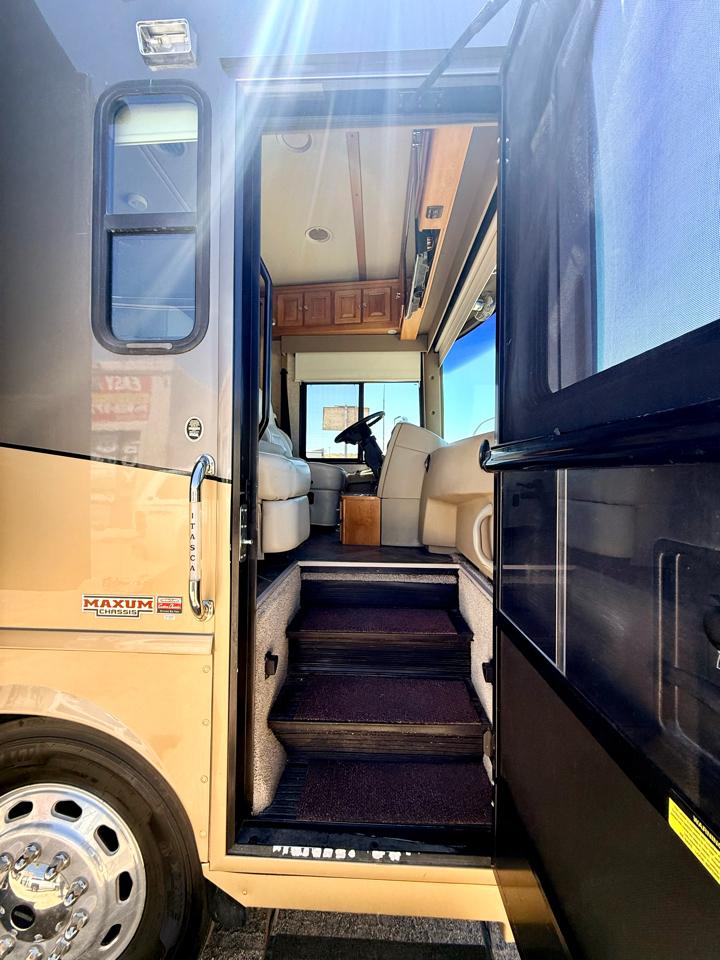 Winnebago Itasca  2011