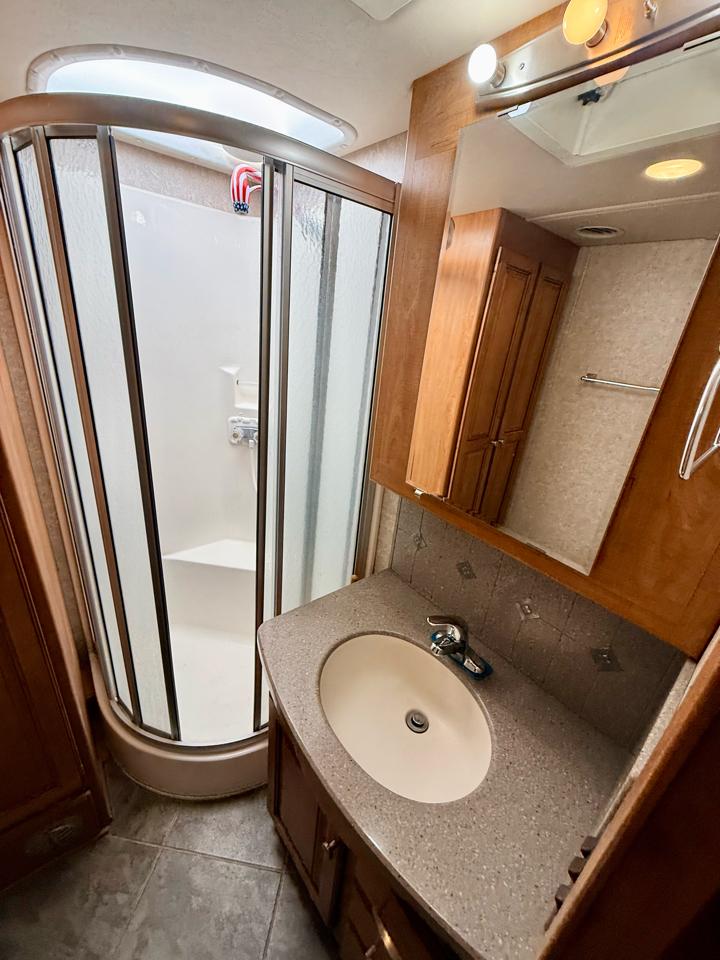 Winnebago Itasca  2011