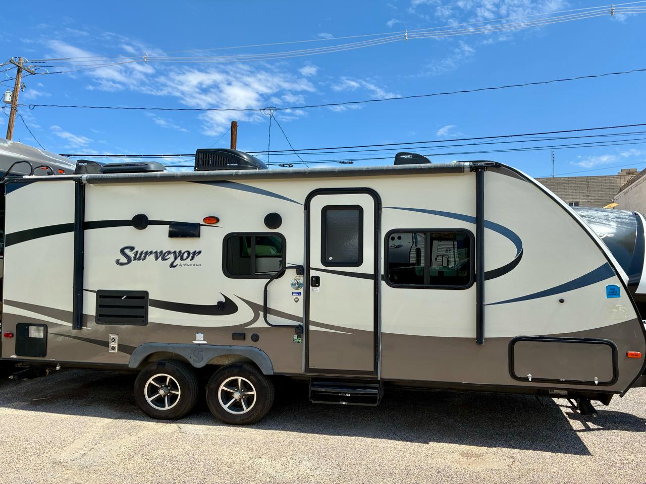 Forest River Surveyor  2017