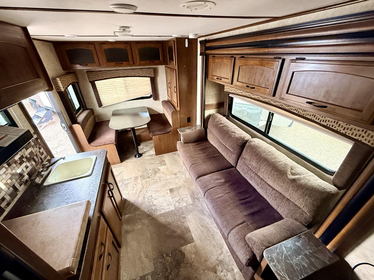 Jayco Jay Feather 7  2016