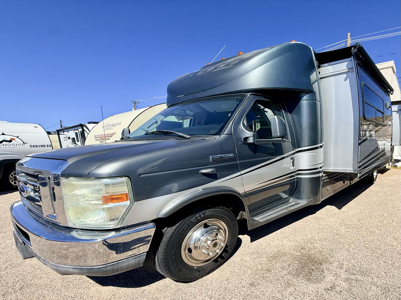 Ford Econoline E450 2012