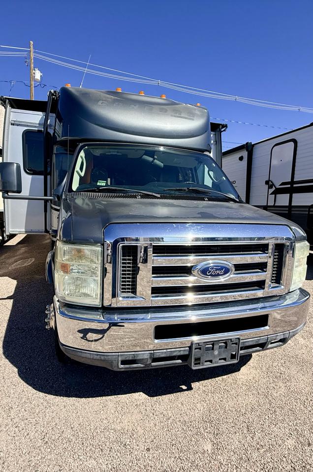 Ford Econoline E450 2012