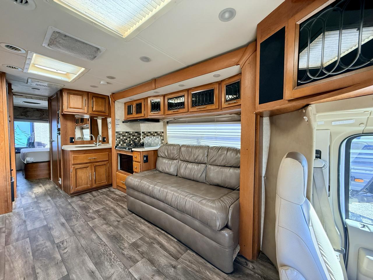 Ford Econoline E450 2012
