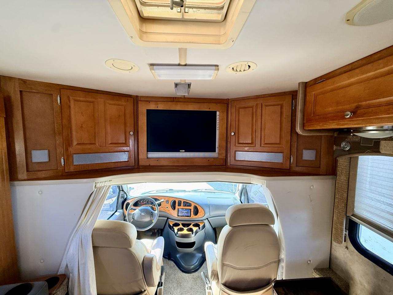 Ford Econoline E-450 2008