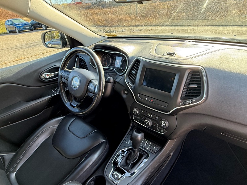 Jeep Cherokee Latitude Plus 4WD 2020