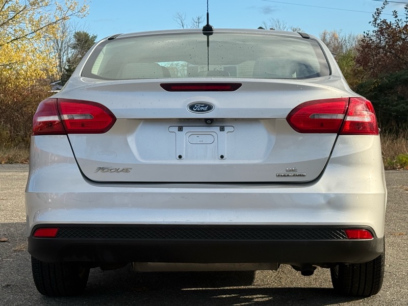Ford Focus SE Sedan 2015