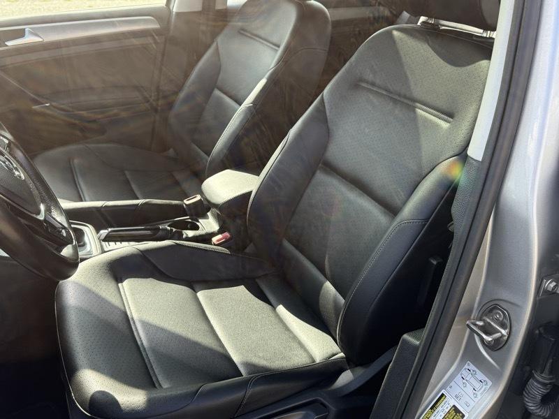 Volkswagen Golf TSI S 6A 2017
