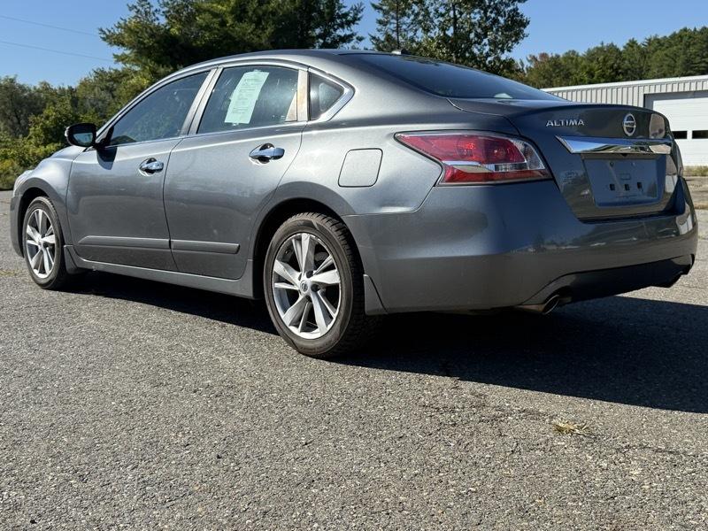 Nissan Altima 2.5 SV 2015
