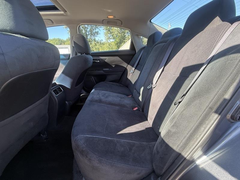 Nissan Altima 2.5 SV 2015