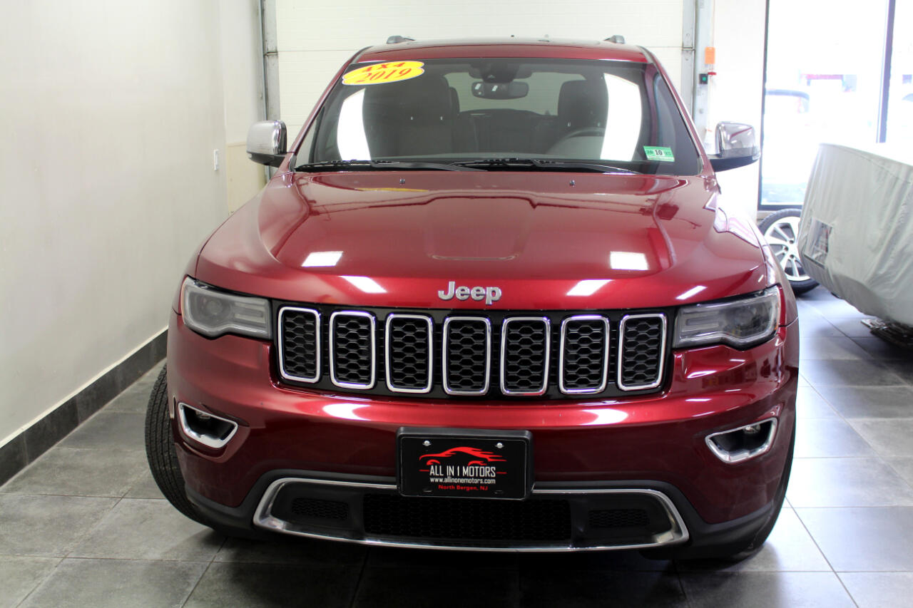 2019 Jeep Grand Cherokee Limited photo 2
