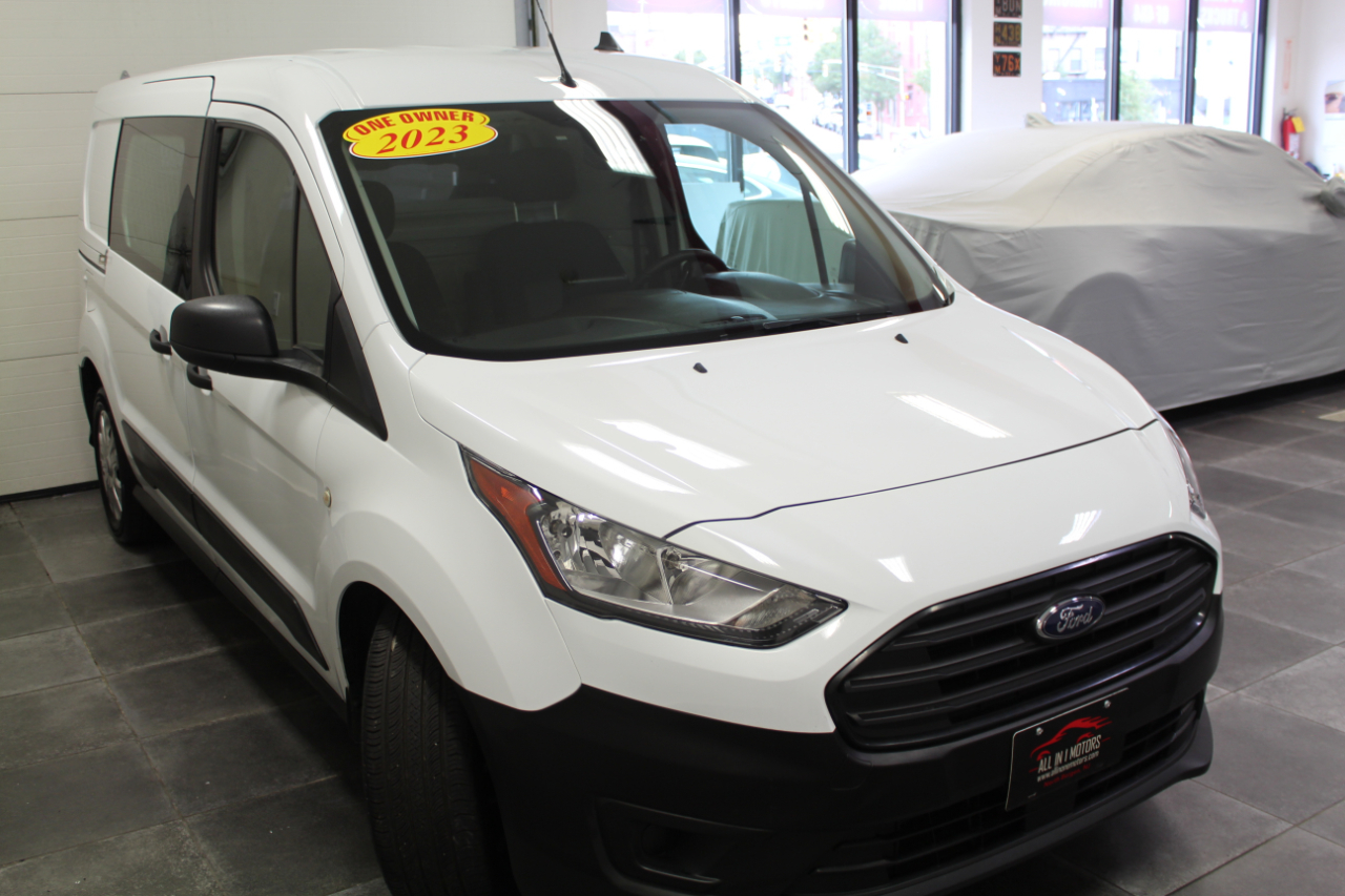 2023 Ford Transit Van XL photo 2
