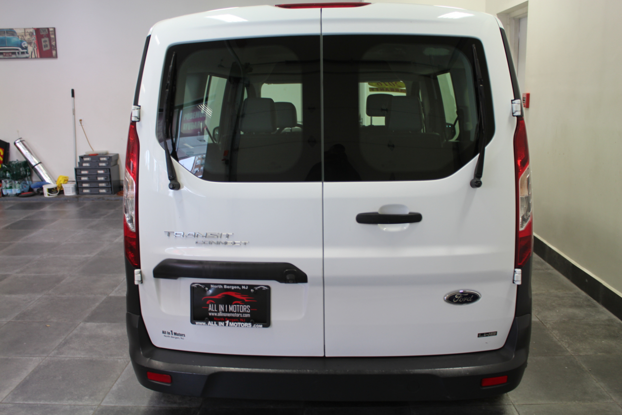 2016 Ford Transit Connect Wagon XL photo 4