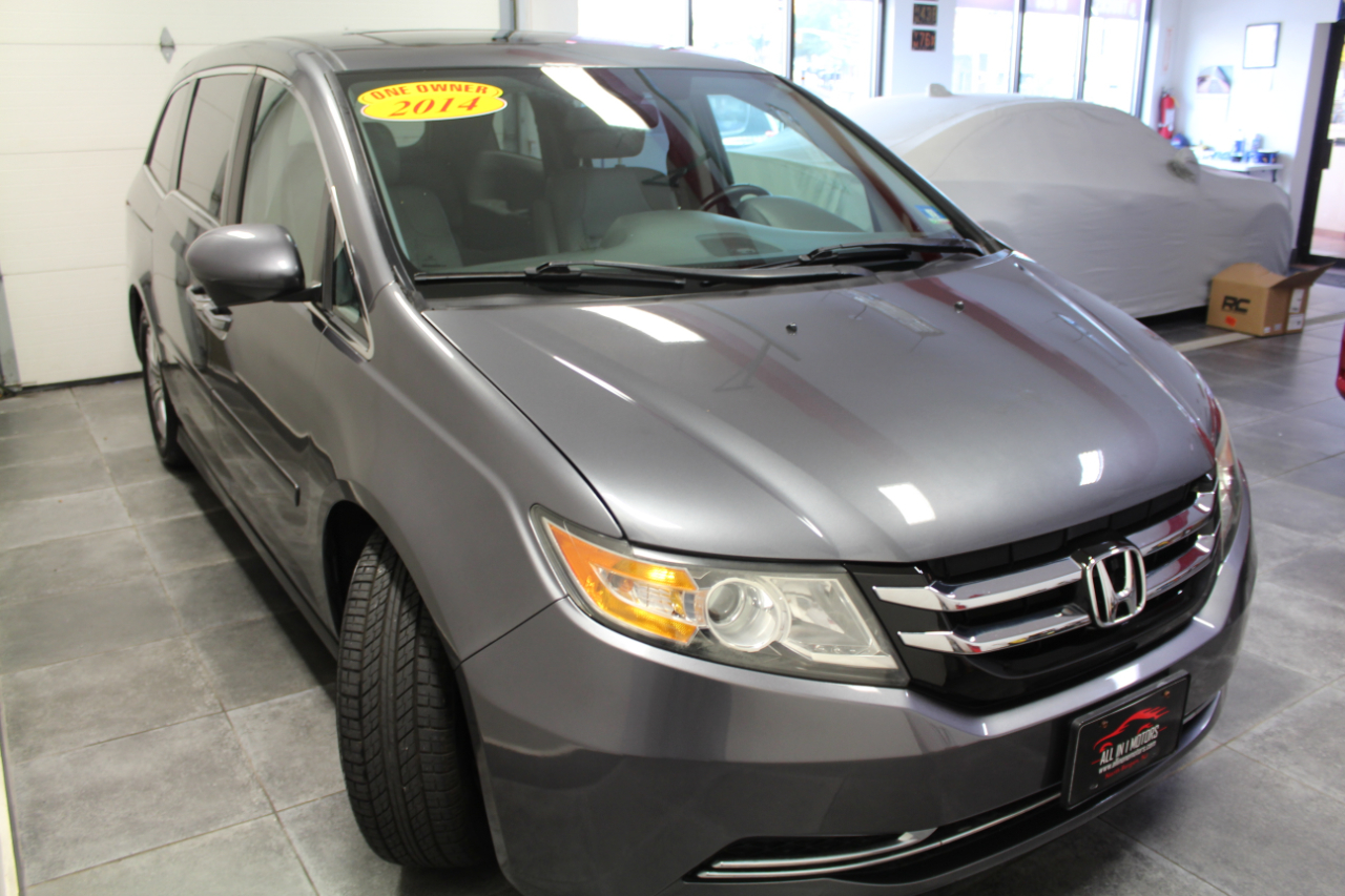 2014 Honda Odyssey EX-L photo 3