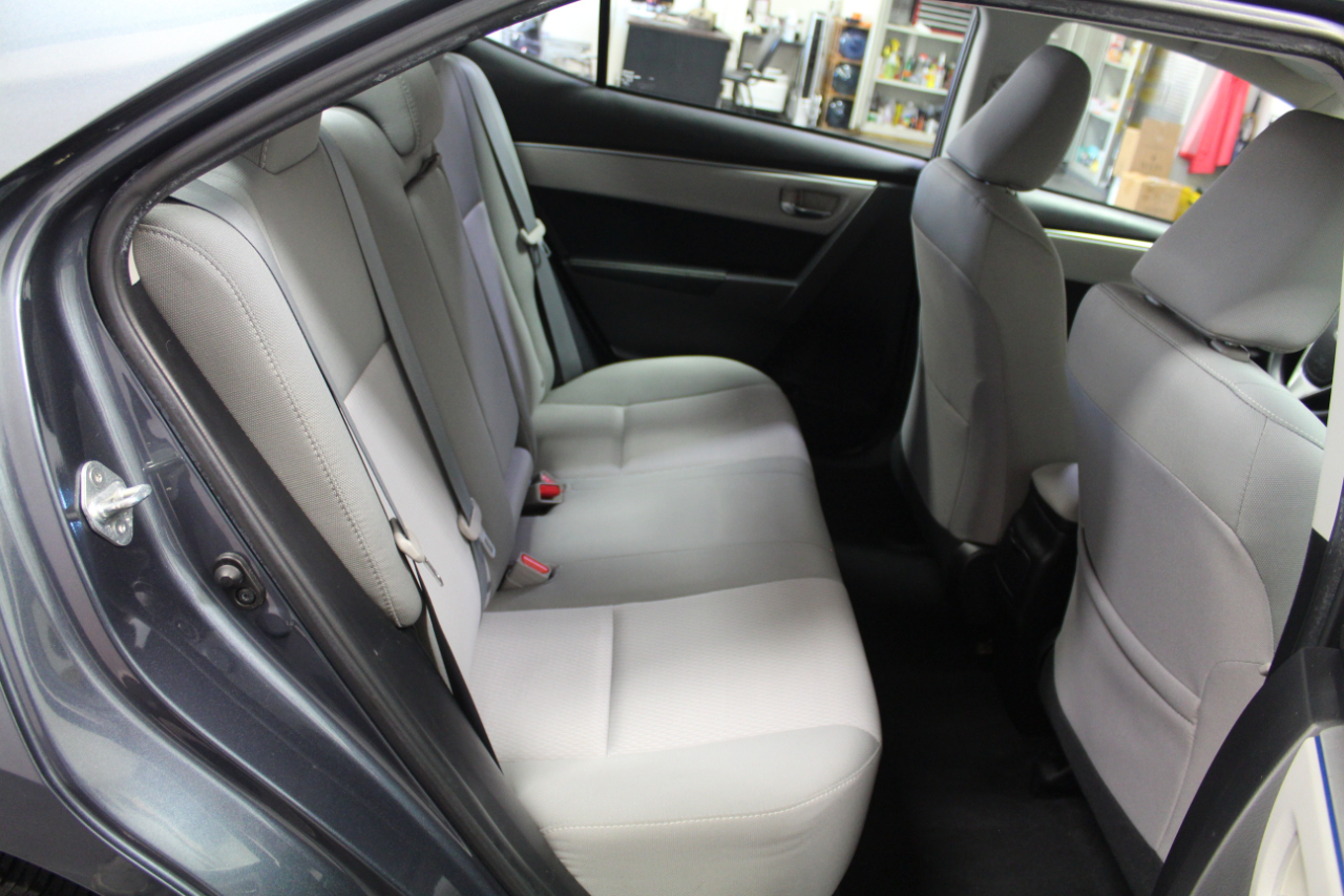 2015 Toyota Corolla LE Premium photo 23
