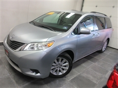 2013 Toyota Sienna 