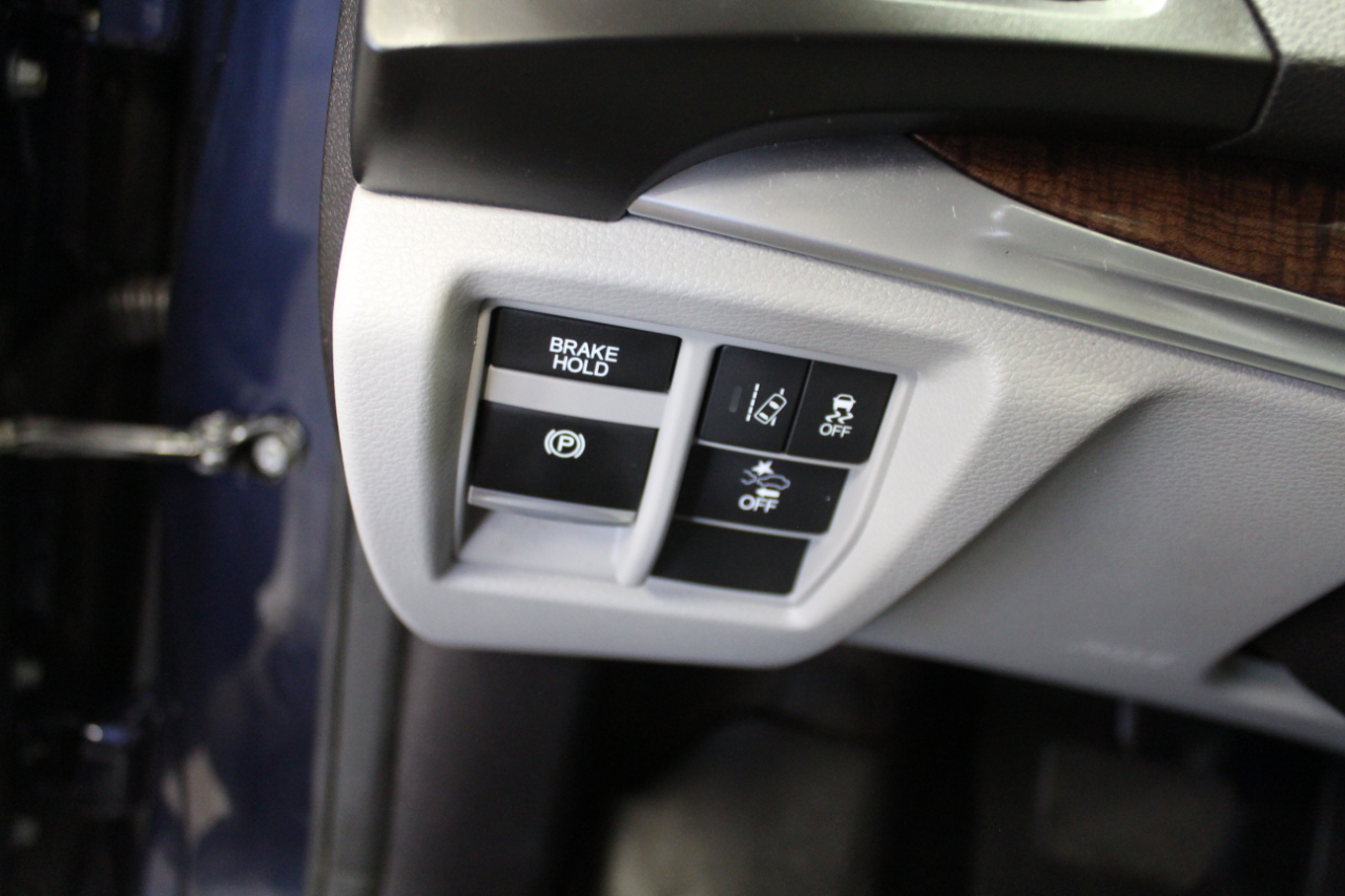 2018 Acura MDX SH-AWD Technology photo 11