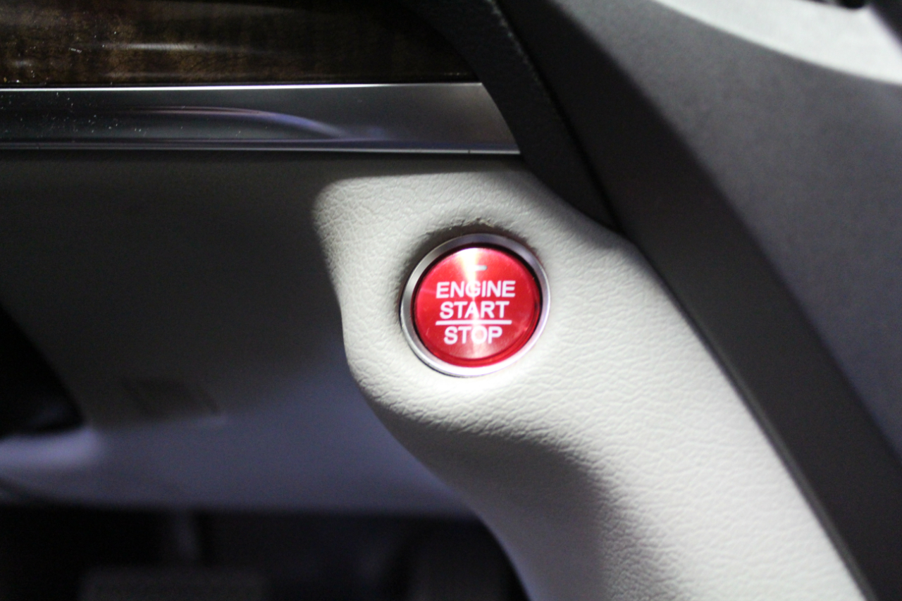 2018 Acura MDX SH-AWD Technology photo 14