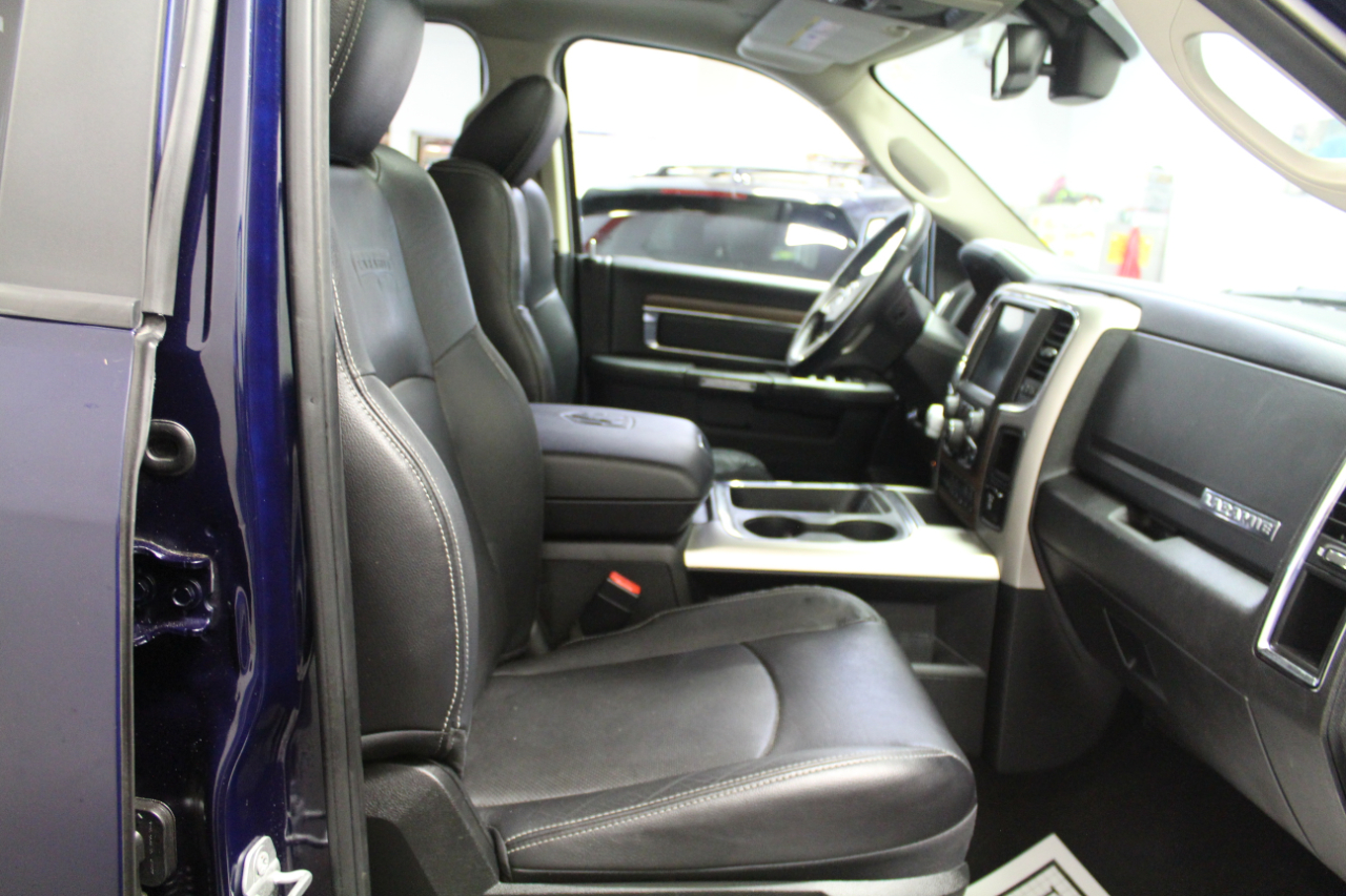 2017 Ram 1500 Laramie photo 23