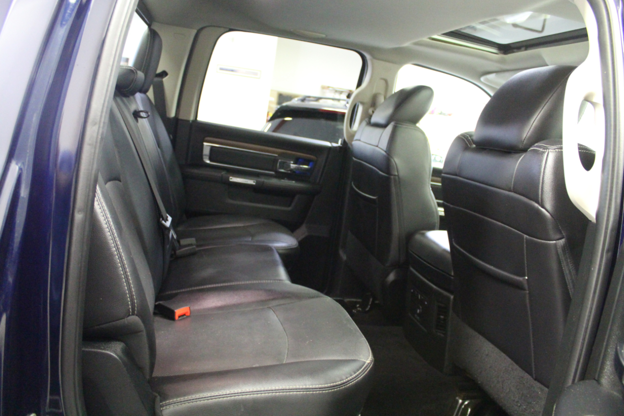 2017 Ram 1500 Laramie photo 26