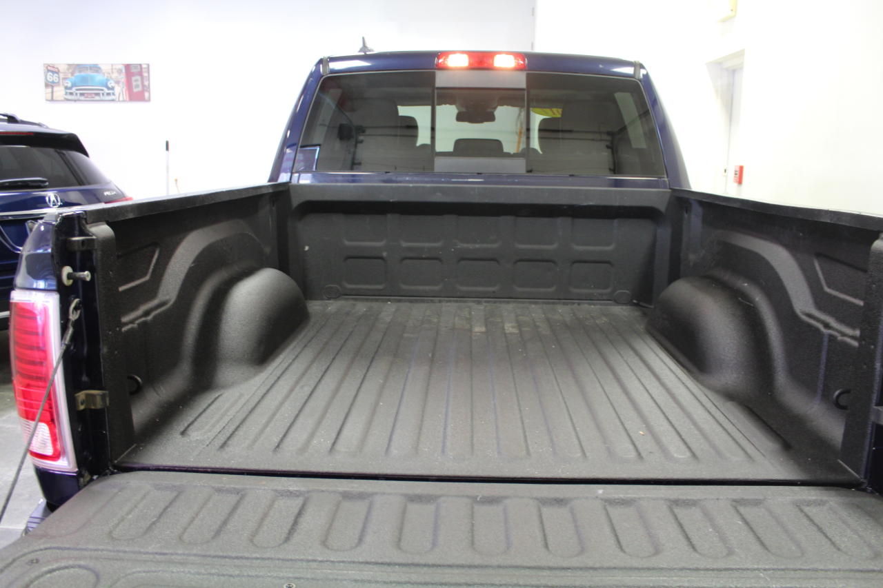 2017 Ram 1500 Laramie photo 28