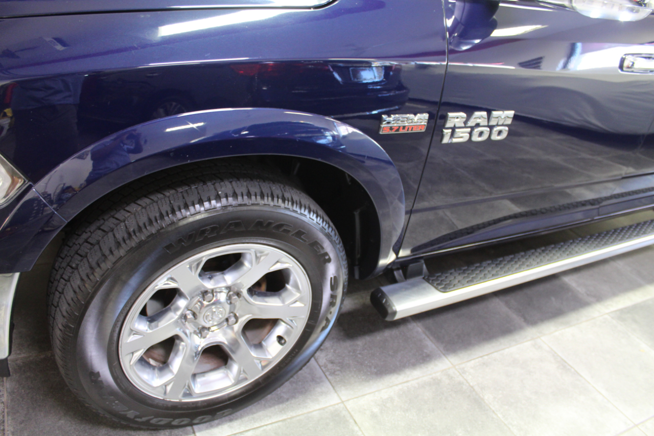 2017 Ram 1500 Laramie photo 31