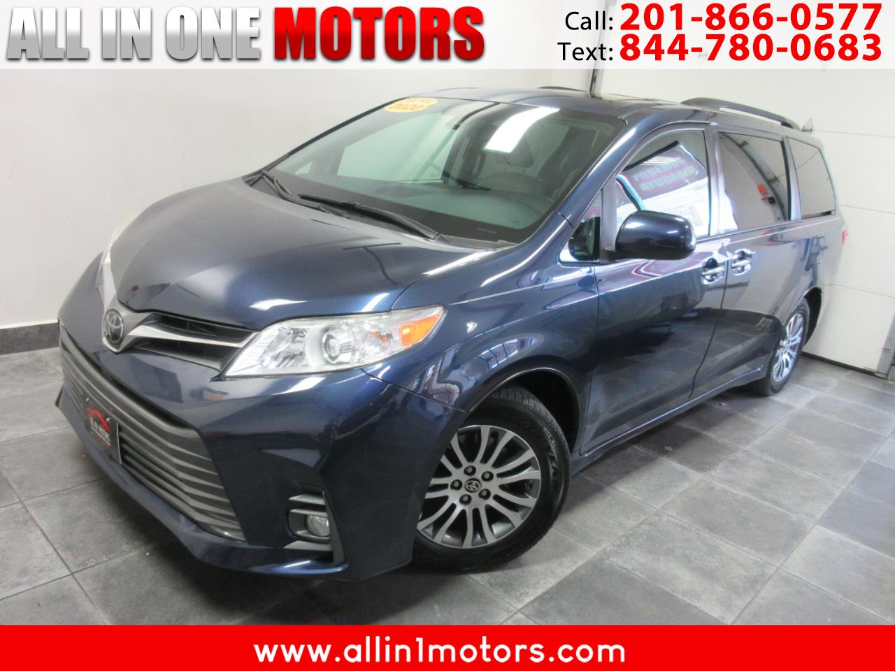 Toyota Sienna XLE FWD 8-Passenger (Natl) 2020 Toyota Sienna XLE FWD 8-Passenger (Natl) 2020