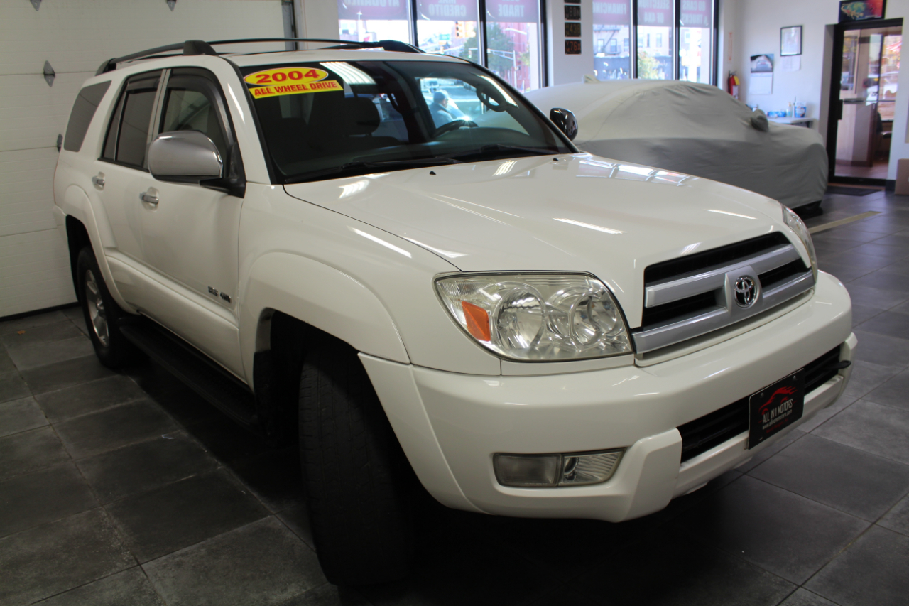 Toyota 4Runner 4dr SR5 V6 Auto 4WD (Natl) 2004 Toyota 4Runner 4dr SR5 V6 Auto 4WD (Natl) 2004