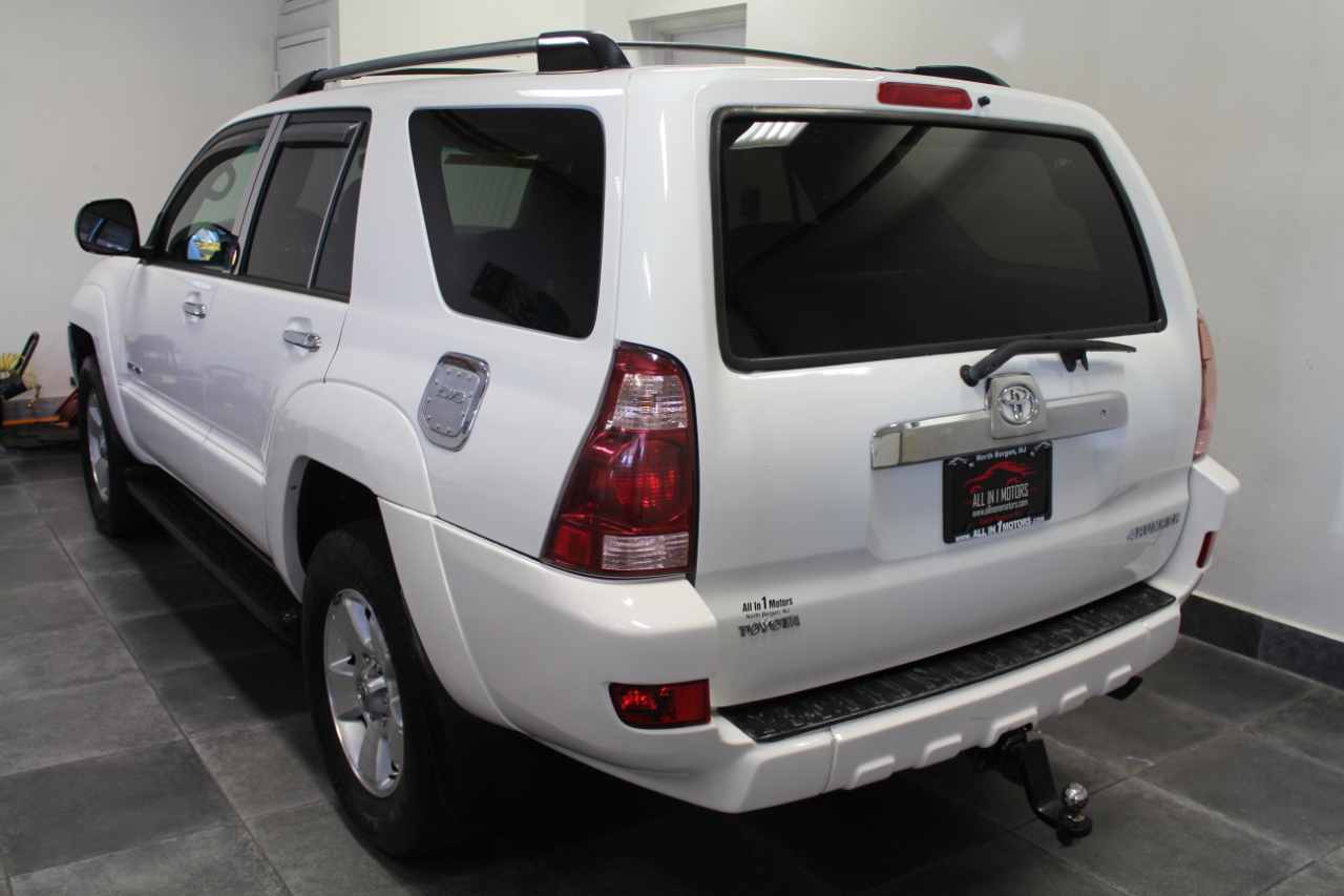 Toyota 4Runner 4dr SR5 V6 Auto 4WD (Natl) 2004 Toyota 4Runner 4dr SR5 V6 Auto 4WD (Natl) 2004